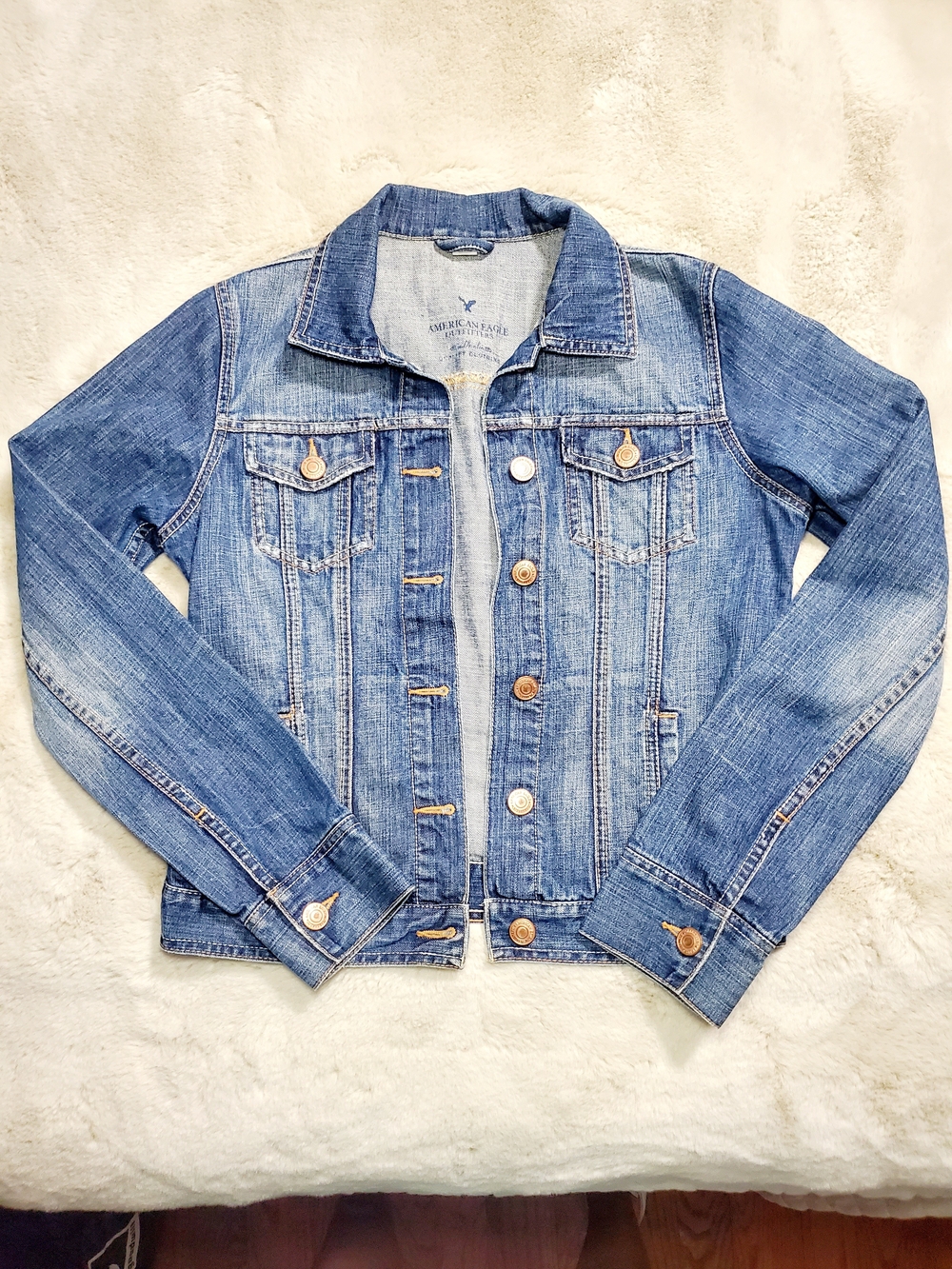 American Eagle Outfitters Vintage-Inspired Denim Jacket 100% Cotton Medium - Picture 2 of 11